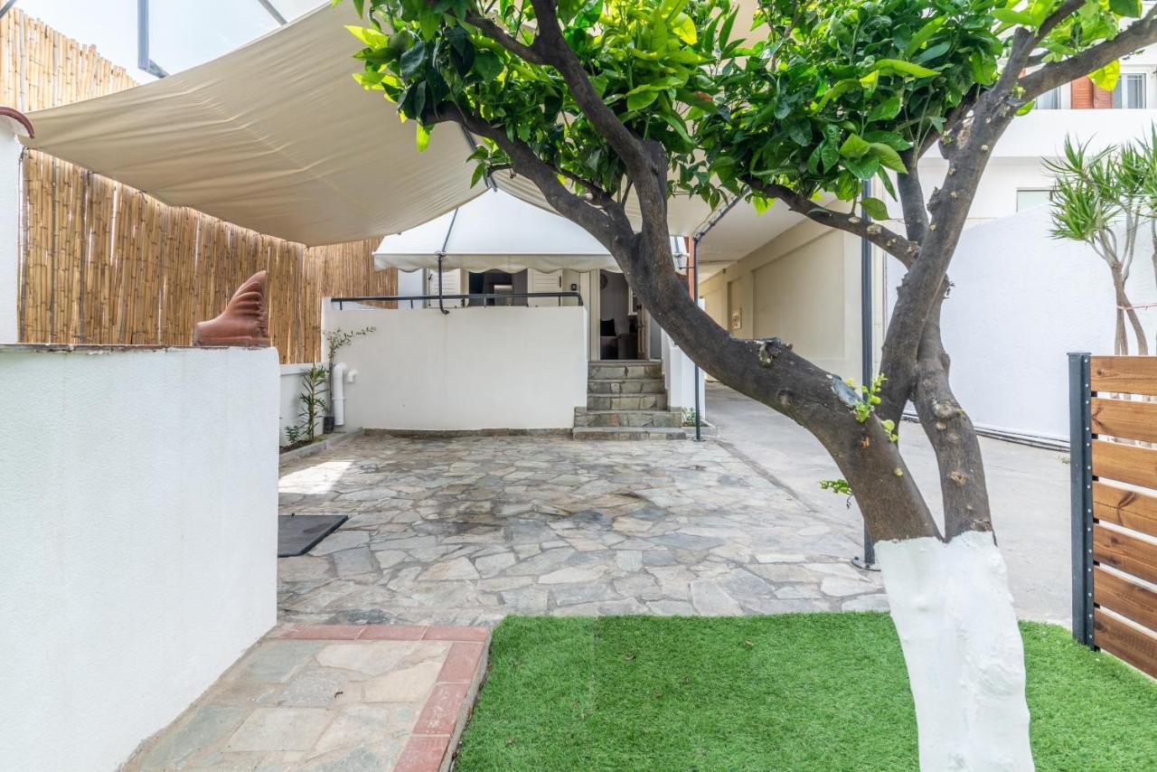 Exotic House Close To The Apartment Gazi